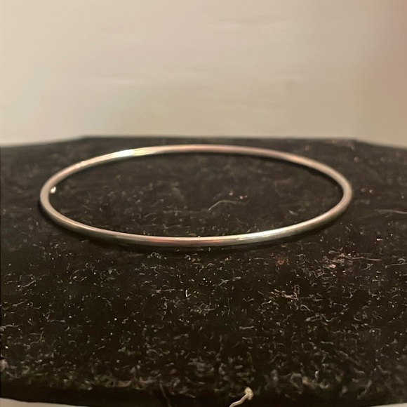 8” mixed metal Minimalist smooth polished silver tone stackable bangle bracelet - Picture 1 of 10